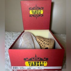 BRAND NEW Vaneli Women’s 8.5 Wedge